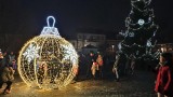 "Świąteczny blask" czyli wspólne rozświetlenie iluminacji na Rynku w Chmielniku. Będzie wiele atrakcji. Już w niedzielę, 4 grudnia 