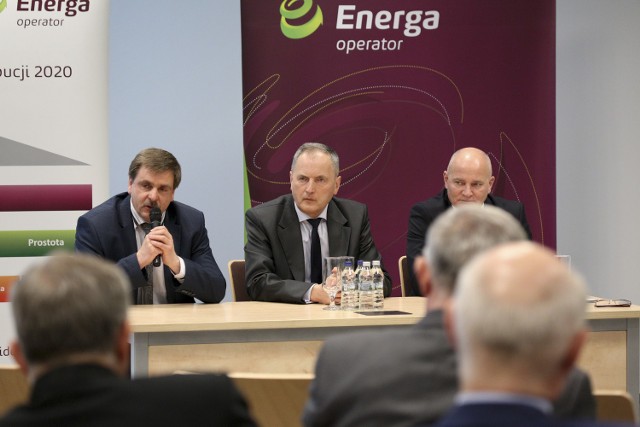 Konferencję zorganizowały władze spółki Energa-Operator - Krzysztof Łukasik, dyrektor generalny oddz. Koszalin, Stanisław Kubacki, wiceprezes zarządu i Jacek Badera, dyr. departamentu