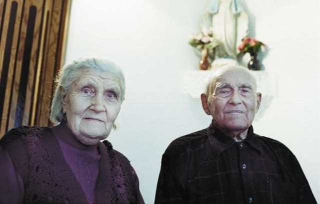 Józef i Helena są ze sobą już od prawie 70 lat. Przez ten czas byli praktycznie nierozłączni...