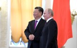 Chiny wydają miliardy dolarów na prorosyjską propagandę. Rozpowszechniają argumenty Putina na temat wojny