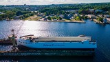 Ogromny statek ze Szczecina płynie na wyjątkową misję [ZDJĘCIA, WIDEO]
