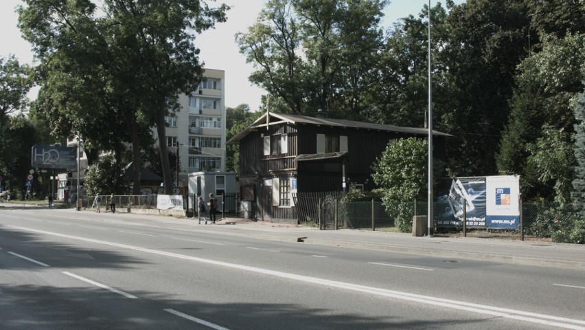 Gdańsk Siedlce. Dom z początku XX wieku. Punkt Info Start...