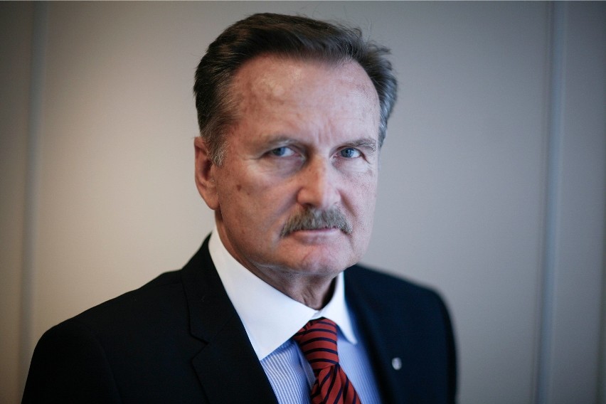 Gen. Gromosław Czempiński, szef UOP-u w latach 1993-1996