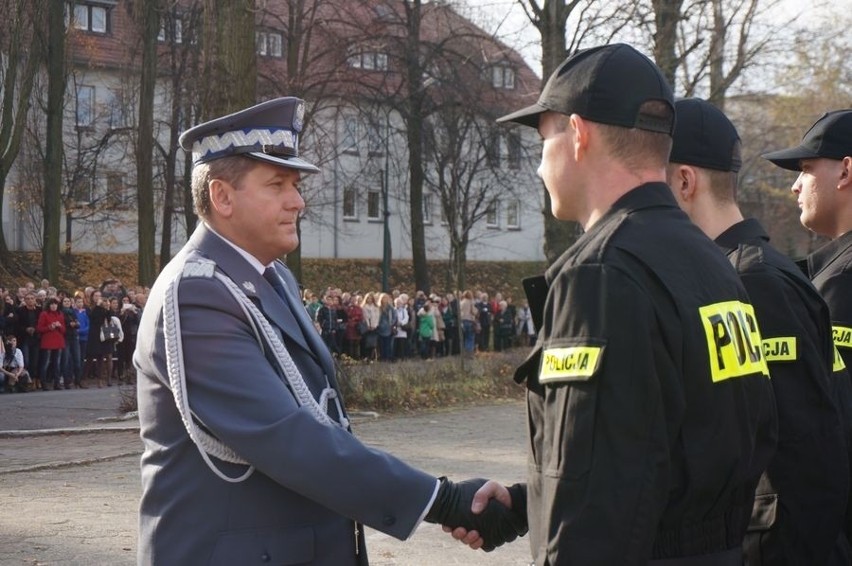 Ślubowanie policjantów w Katowicach