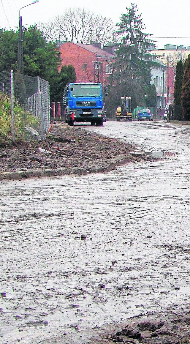 Ulica Zamkowa podczas wymiany wodociągu