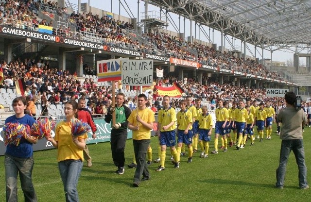 Minimundial 2010 zacznie się tradycyjnie efektowną defiladą drużyn. Na zdjęciu fragment defilady z ostatniego Minimundialu w 2006 roku.