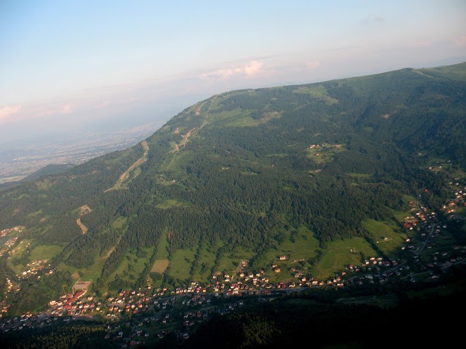 Beskid Śląski z lotu ptaka. Zobacz zdjęcia bielskiego...