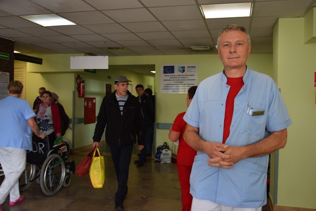 Dyrektor koneckiego szpitala dr Wojciech Przybylski zapowiada modernizację Szpitalnego Oddziału Ratunkowego