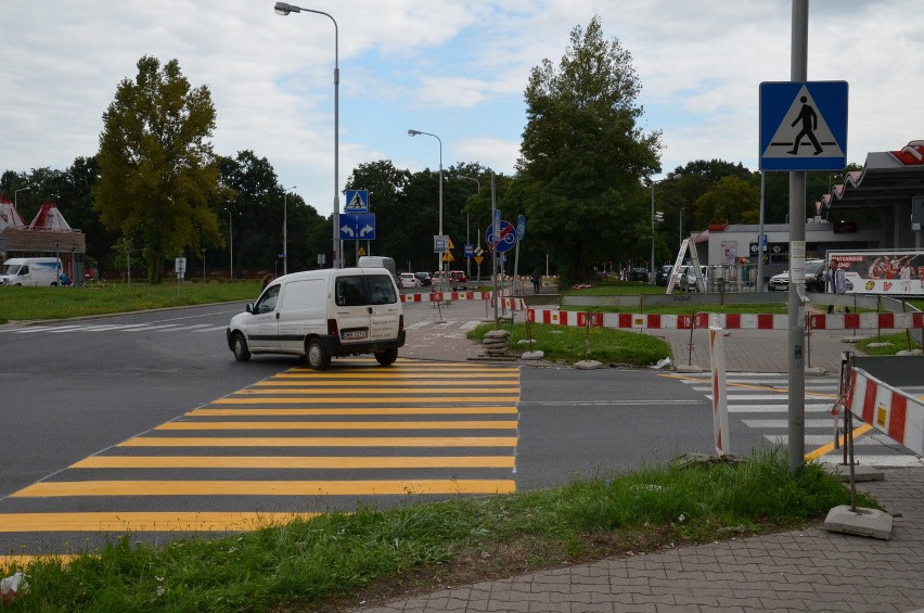 Nowe osiedle oraz zmiana organizacji ruchu w pobliżu Bajana (ZDJĘCIA)