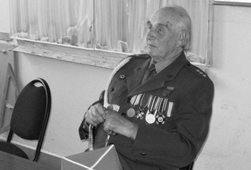 W wieku 90 lat zmarł pińczowianin Bronisław Grzeszczak, żołnierz Narodowych Sił Zbrojnych 