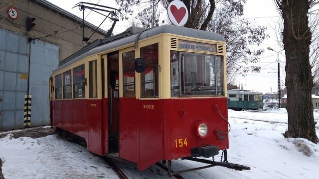 Walentynkowy tramwaj wyruszy we wtorek o godz. 18 z ul. Północnej