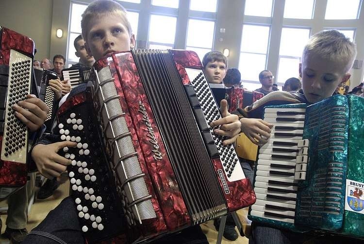 W Miastku, podczas niedzielnego Dnia Jedności Kaszubów,...