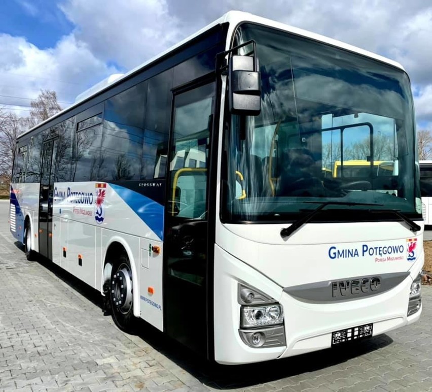 Nowy autobus w gminie Potęgowo - Iveco Crossway posiadający...