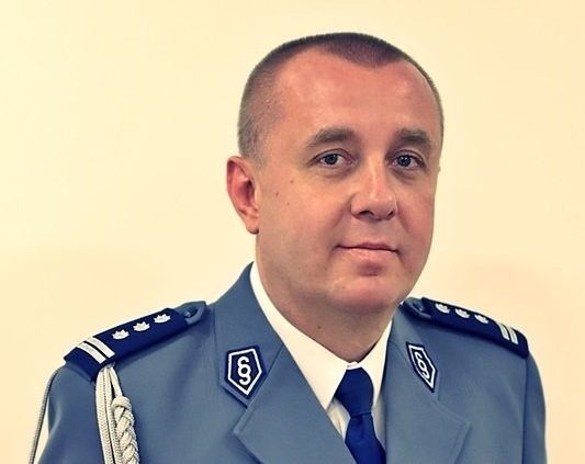  Na kolejnych slajdach oświadczenie majątkowe Mariusza Przyborowskiego, szefa Komendy Powiatowej Policji we Włoszczowie >>>>