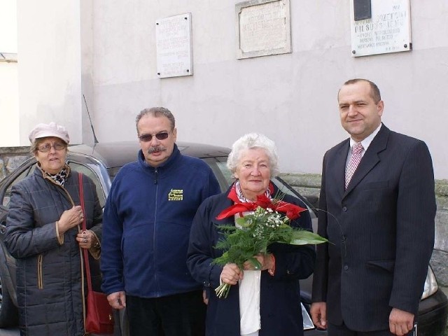 Bożena Szatkowska-Mostek, Jerzy Znojek, Teresa Znojek i Marcin Kozłowski oddali cześć bohaterom Odsieczy Wiedeńskiej.