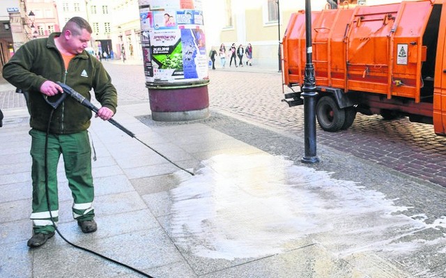 Dostajemy coraz więcej sygnałów o zaśmieconych miejscach w całym Toruniu