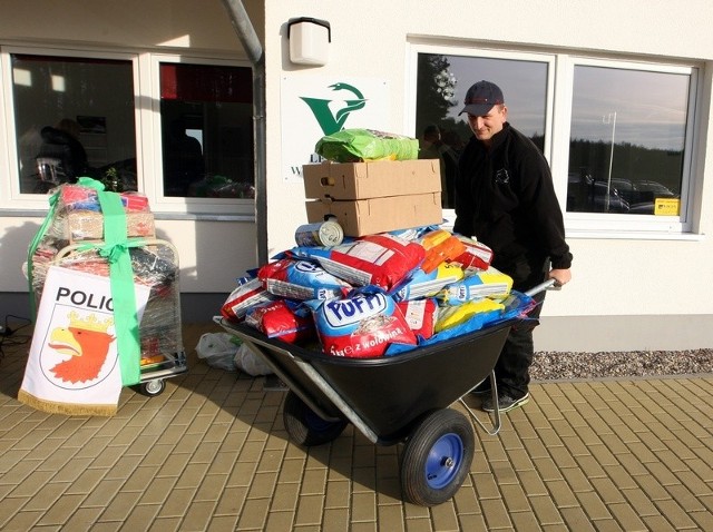 Schronisko, które tworzą 3 boksy i obiekt socjalny powstało przy drodze prowadzącej z Dobrej do Dobieszczyna. Wójt Dobrej Teresa Dera (na zdjęciu) zapewnia, że obiekt spełnia najwyższe standardy. 