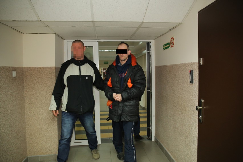 Pedofil w Łodzi. Policjanci zatrzymali w Galerii Łódzkiej 42-latka. Umówił się z 15-latkiem