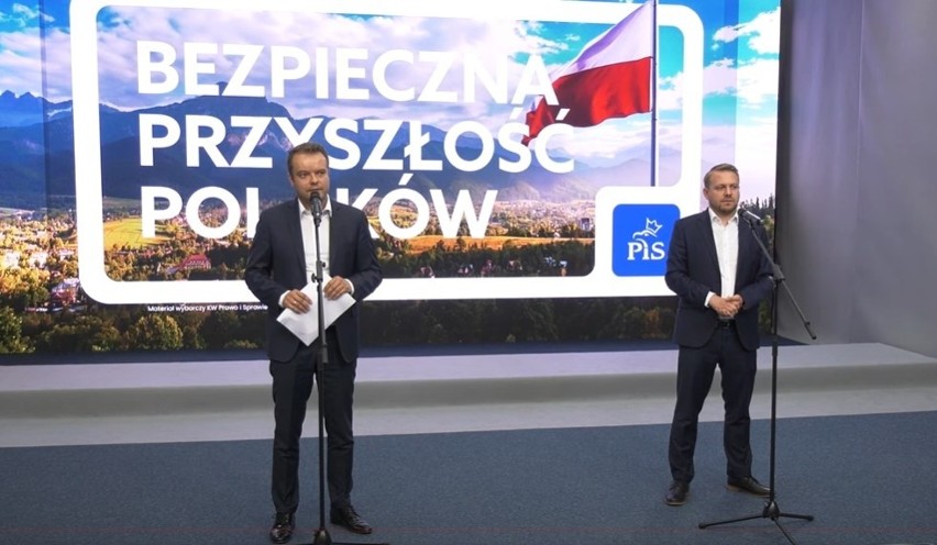 Konferencja prasowa rzecznika PiS Rafała Bochenka i...