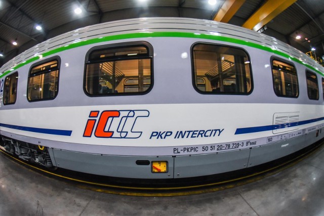 PKP Intercity świętują Dzień Dziecka. Darmowe bilety na przejazdy w wagonach drugiej klasy są już dostępne w systemie rezerwacji. Przedstawiamy szczegóły promocji.