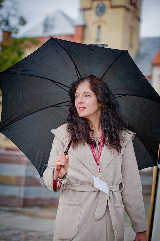 Zuzanna Lewicka-Burek, Unia Europejskich Demokratów, pod czarnym parasolem na jednym z protestów