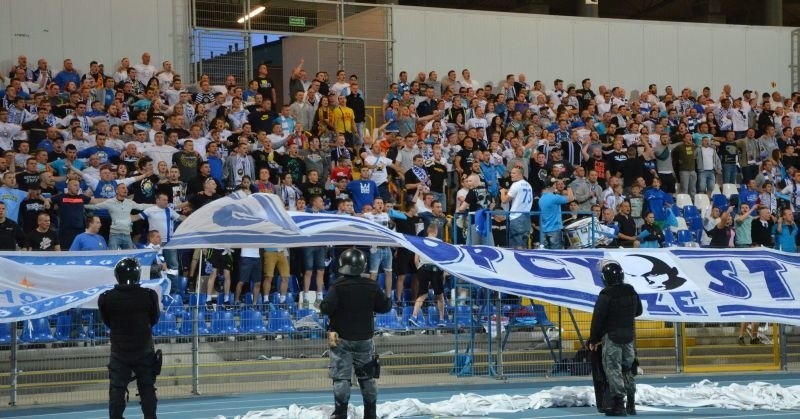Stadion przy ul. Solskiego w Mielcu odwiedziło ponad 3000...