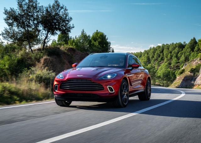 Aston Martin DBX będzie produkowany w nowym zakładzie w St Athan w Walii. Pierwsze dostawy planowane są na drugi kwartał 2020 r. Fot. Aston Martin