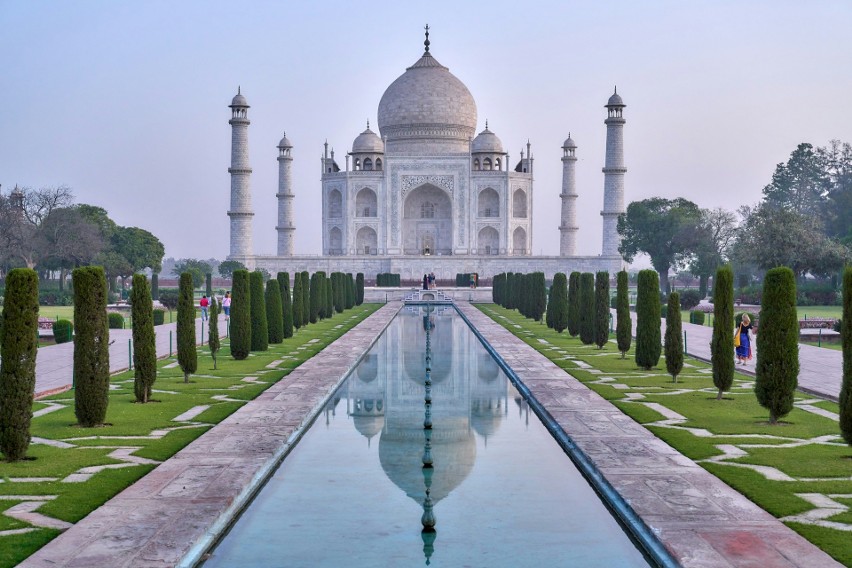 Indie to kraj o bogatej historii i architektury, gdzie można...