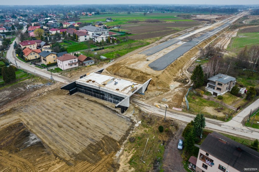 Budowa drogi ekspresowej S1 na odcinku Dankowice - węzeł...