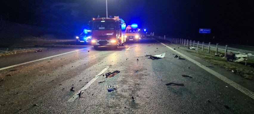 Tragiczny wypadek na autostradzie A1 w Malankowie w powiecie chełmińskim. Zginęły dwie osoby