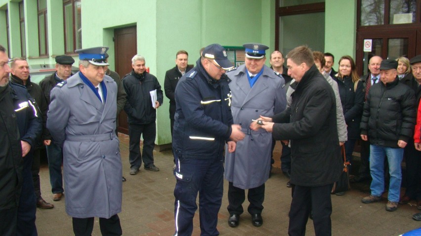 Nowym radiowozem już patrolują ulice