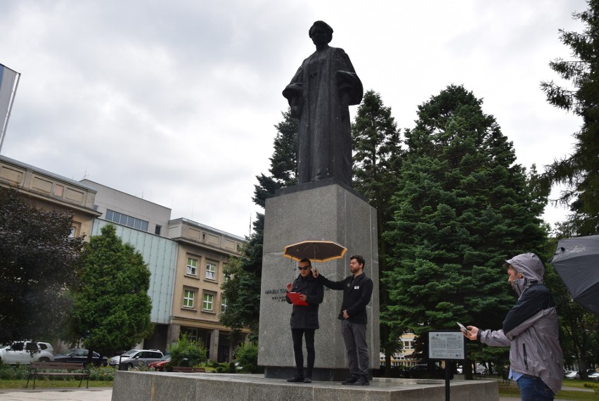 Kolejny protest studentów w Lublinie. Studenci w maskach szczurów przeciw ustawie Gowina (ZDJĘCIA)