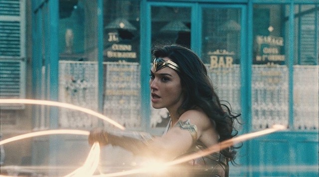 "Wonder Woman" - HBO, godz. 20:10Program TV został dostarczony i opracowany przez media-press.tv