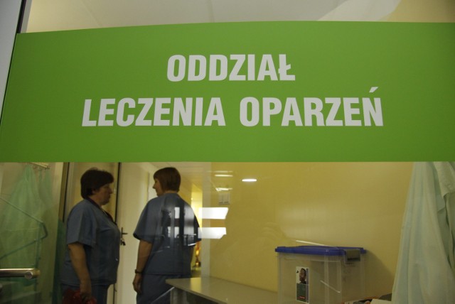 Początkowo policja podawała, że ofiarą podpalenia na lubelskich Czubach jest mężczyzna w wieku 20-30 lat.