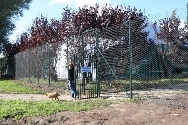 Płot na kortach tenisowych w Słupsku