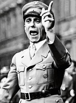 Arcykłamca i arcyzbrodniarz - Joseph Goebbels w 1934 r. FOT. ARCHIWUM