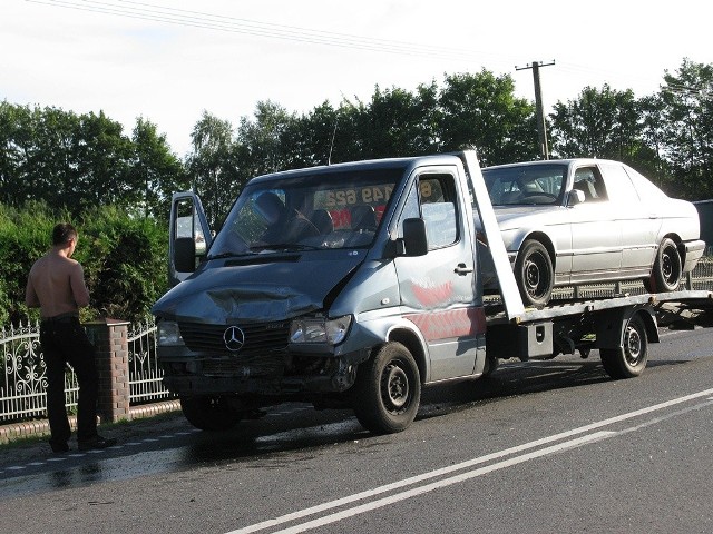 Mercedes najechał na volkswagena