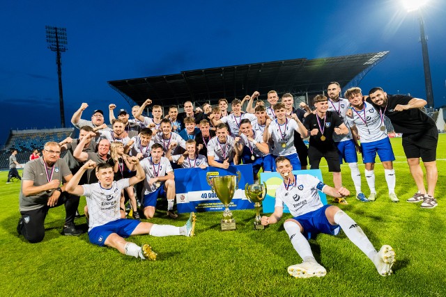 Piłkarze Zawiszy Bydgoszcz dwa razy z rzędu wywalczyli Puchar Polski na szczeblu K-P ZPN. W nagrodę zagrają na szczeblu centralnym