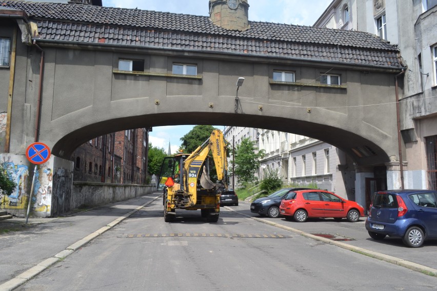 Promenada w Mysłowicach cały czas pięknieje. Prace mają...