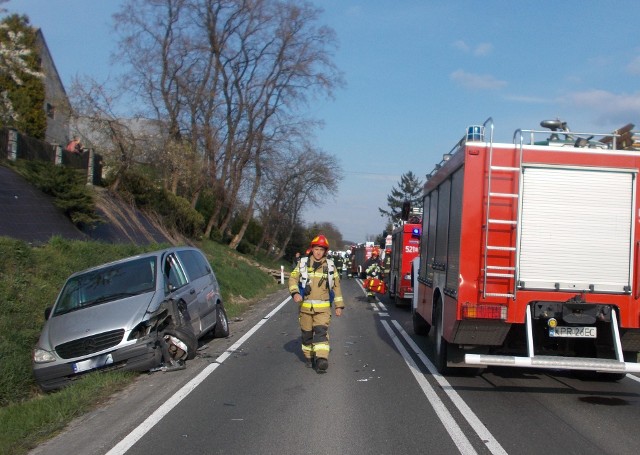 Skutki zderzenia w Jaksicach