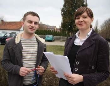 Kamil Rudziński i Aleksandra Kołodziejczyk liczą, że stowarzyszenie Pokój dostanie pieniądze na organizację imprezy. (fot. Tomasz Dragan)