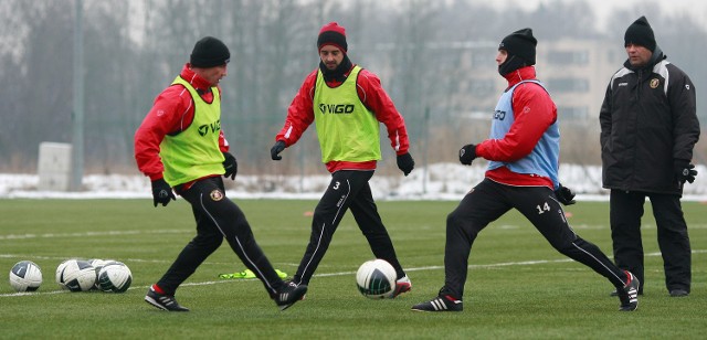 Piłkarze Widzewa mają zagrać w sobotę na dobrze przygotowanym boisku