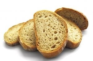 Teoretycznie, przy okazji zmiany stawek, potaniał chleb.