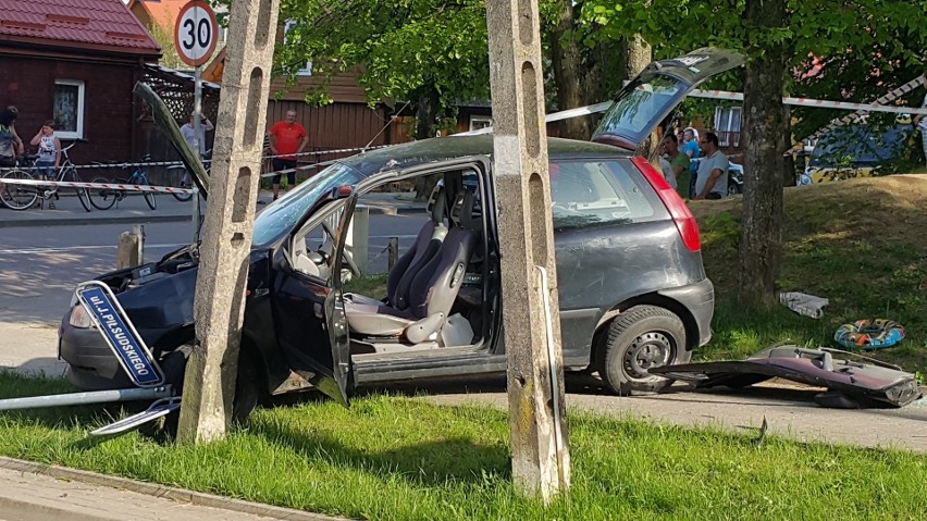 Supraśl. Wypadek na ul. Piłsudskiego. Seat zderzył się z...