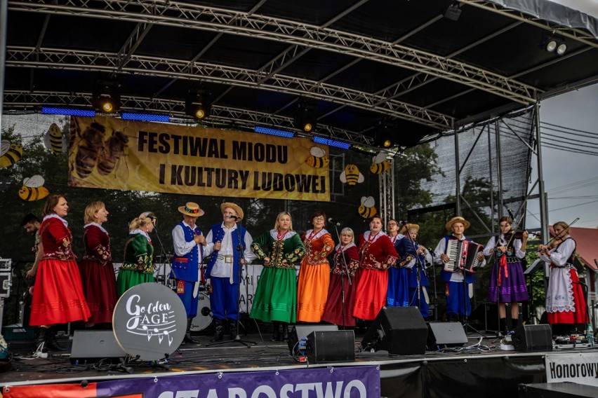 VIII Festiwal Miodu i Kultury Ludowej w Jelnej [ZDJĘCIA, WIDEO]