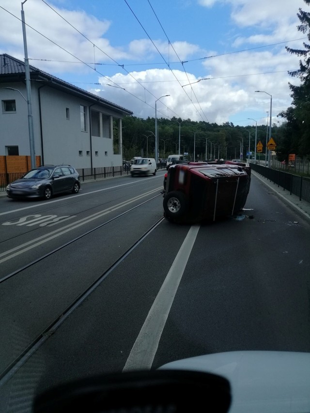 Wypadek na ul. Arkońskiej w Szczecinie