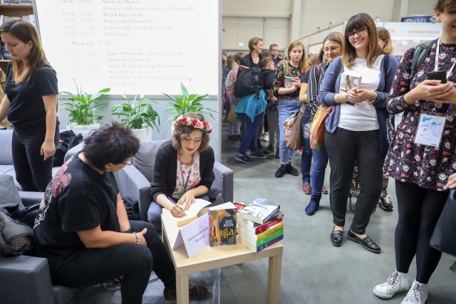Po rocznej przerwie autorzy i czytelnicy spotkają się na żywo na Targach Książki w Krakowie