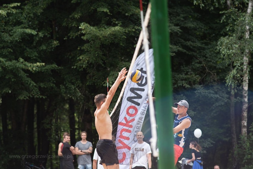 II turniej siatkówki plażowej Cynkometu. Z okazji Dni...