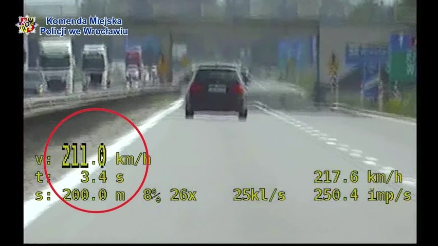 Koreańczyk w BMW szalał na A4. O 101 km/h przekroczył prędkość