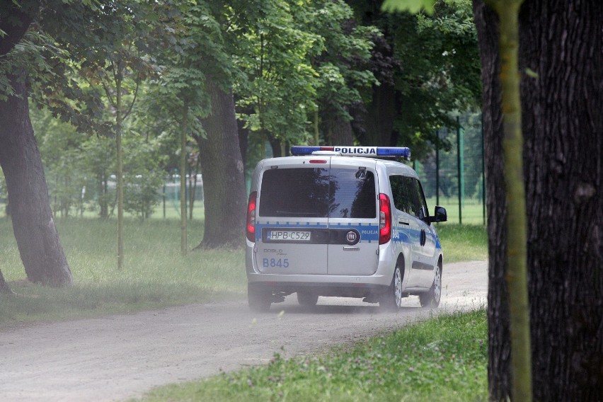 Mieszkaniec Unisławia znęcał się nad psem. Wkrótce usłyszy zarzuty [DRASTYCZNE ZDJĘCIE]